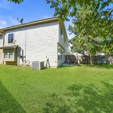 Cozy Retreat home in the Heart of Conroe