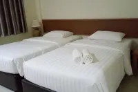Porynoon Hotel Hotels in Thap Than