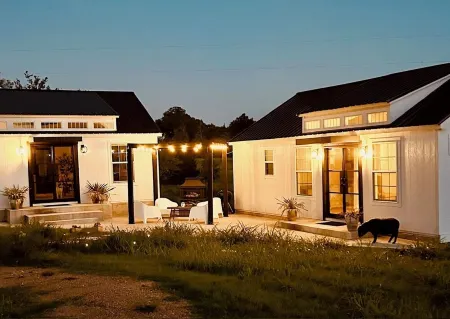 Round Top Refuge Guest House