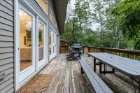 Kinstay Massanutten Family Cabin: 2 Living Areas, Views & Game Room + EV Charger - 3 stjerner