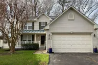 5 minutes from the Beach, Free Daily Activities, Bikes, Grill, Pool, Chairs