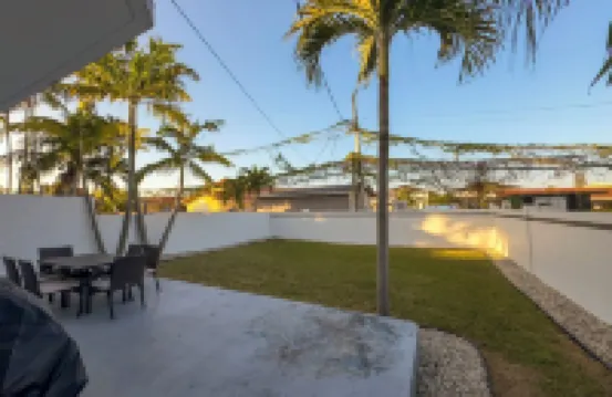May Special! 4Br - Private Yard & Grill, Near Coral Gables & Mia Airport