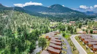 Former Model Home on the Big Thompson River, AC, 1mi to EP & 2mi to RMNP/fishing