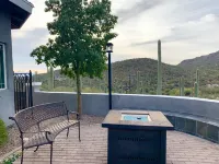 Elegant West Side Mountain Retreat