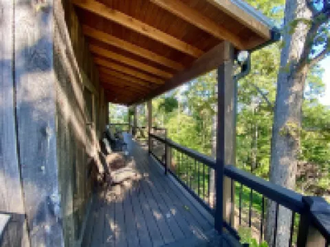 Secluded Cabin 365° Views  Pet Friendly Fire Pits #1 Place to Enjoy Fall Foliage