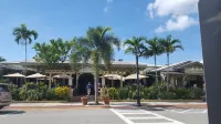 2018 - NEWLY RENOVATED CONDO BY THE BEACH #2
