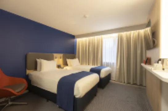 Holiday Inn Express POOLE by IHG Hoteles en 