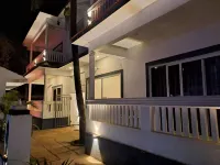 Apricot Inn