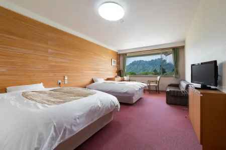 Togakushi Kogen Hotel Отели рядом с достопримечательностью «ТОГАКУШИ ЦИНДЖИА»