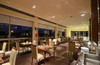 Grand Crucero Hotel - breakfast