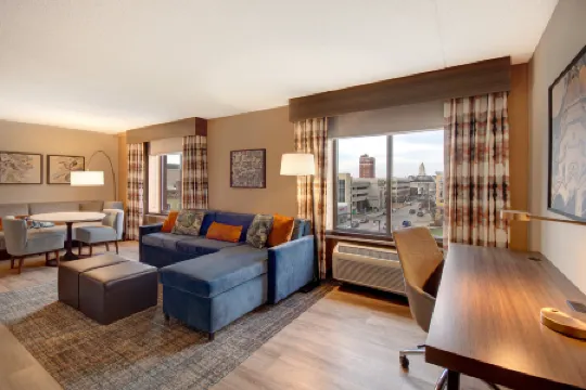 ヒルトン ガーデン イン テレ ホート