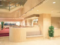 Plaza East Cabin -Male Only- Hotel di Yokote