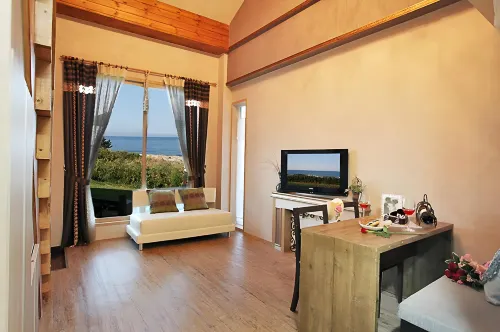 Sky Sea Pension - Penginapan