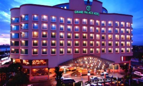 1. 그랜드 팰리스 ..