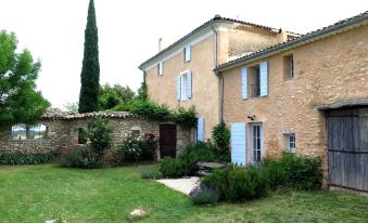 Cottage in the Clos de la Tuilerie