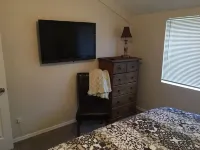 Private neighborhood home in Payson - gorgeous getaway with in town convenience!