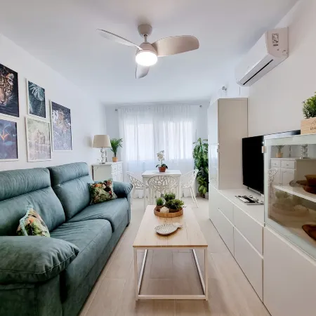 Modern and Cozy Apartment Just Steps from Los Locos Beach