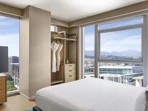 Conrad Los Angeles