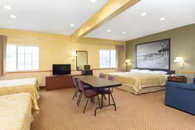 Western Inn & Suites Hotels in der Nähe von Mitchell County Historical Museum