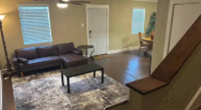 The Greenfield: 2-bedroom townhome close to LSU
