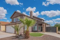 Poolside Paradise - Great Location Near Stadium, Shopping, & Dining - Sleeps 10