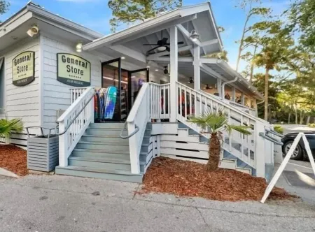 108 Windsor Place - Quiet Private Spacious Upscale Direct Oceanfront Condo