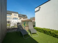 New Dahlia 8 Hotels near Royal Ostend Golf Club