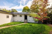 Casita Sonoma: Enchanting remodeled 3BD/2BA home, Chef's kitchen, modern style