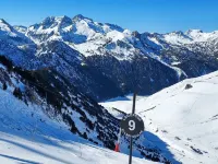 Hautes Pyrénées, St Lary-Soulan 1 or 2 bedrooms for 2/4p.  in private house Các khách sạn ở Vignec