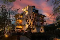 The Himaal, Bir - Luxury Boutique Homestay - Apartments