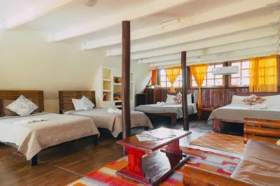 Hotel la Colina Các khách sạn ở Quepos