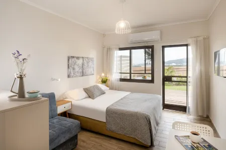 Holiday Village Kibbutz Mizra Отели в г. Yokne'am Moshava