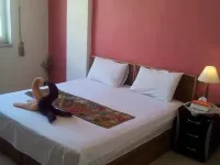 Jordan River Hotel โรงแรมใกล้ถนนเรนโบว์
