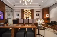 Bon Hotel Abuja - Quầy bar