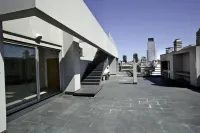 Salguero Apart by Zafiro