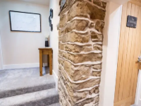 Bulls Head - Holymoorside Hotels in North East Derbyshire District