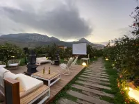 Tiny Town Kuyucak Hotels in Karaburun