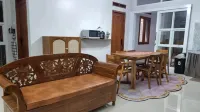 Semesta Luxury Guest House Hotels in East Tanjung Karang