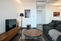 Phaedrus Living: City View Anna Residence 102