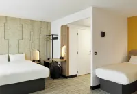 B&B HOTEL Cergy Saint-Christophe Gare