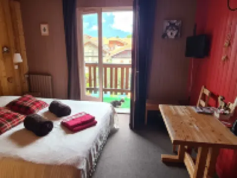 Hôtel et Appart'Hôtel Restaurant l'Adray Hotels in Aime