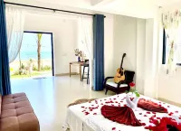 Jeju Beach Front Villa Hotels in Tam Ky