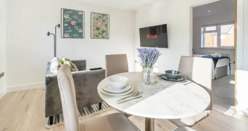 Kingsclere Apartments in Basingstoke - 4-Star