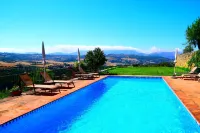 Villa Casa Alta - Pools