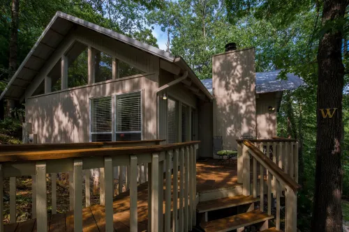 Beaver Lake Cottages Hotels in Benton County