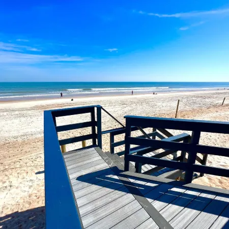 Beach Haven -Ocean View at Symphony Beach Club