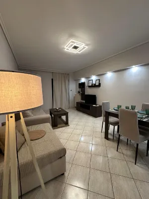 Piraeus Seaside Apartment Escape - Apartments