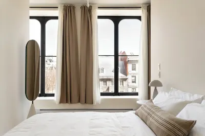 แมซอง พลาซ จักร์-คาร์ตีเย โดย ลักซูรี่ อิน ทรานซิท โรงแรมใน