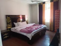 White House Hotel & Resorts