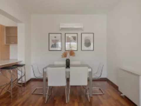 Phaedrus Living Evergreen Nicosia City Residence Hotéis em Strovolos
